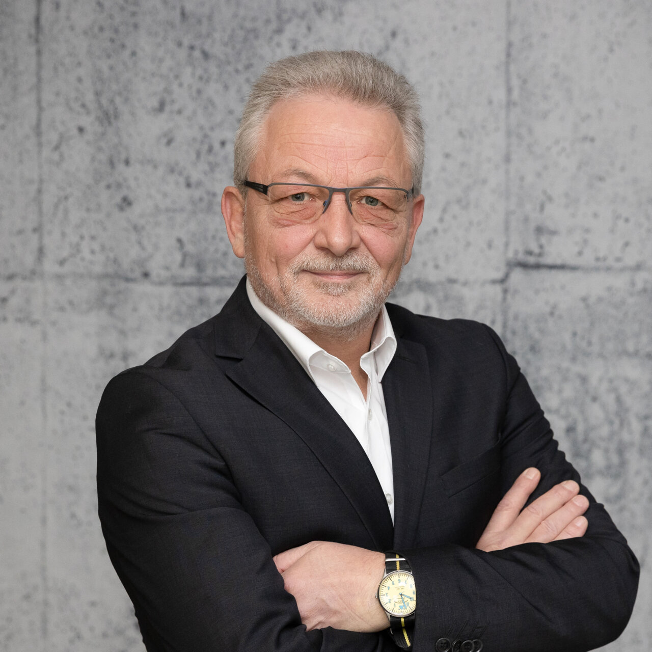 Roland Grohmann Coo Chief Operating Officer