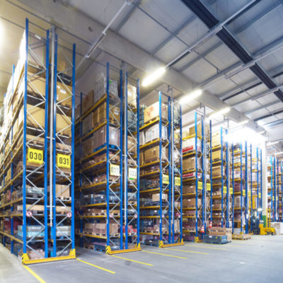 Distributionslogistik & Distributionszentrum