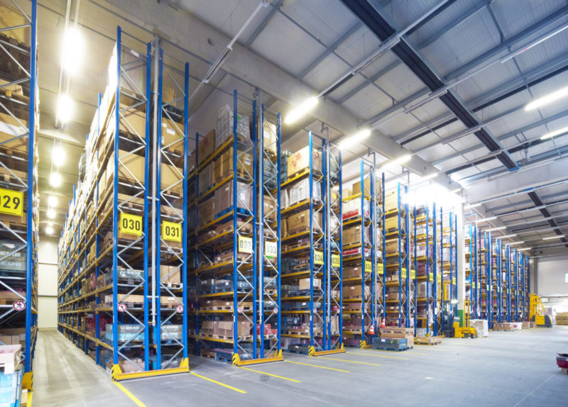Schmalganglager Automotive Ersatzteile Ersatzteillogistik