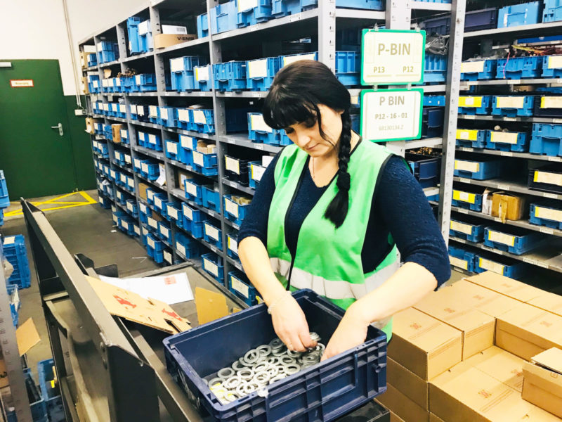 Pick and Pack warehousing & logistics